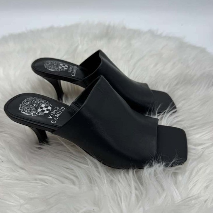 Vince Camuto Arlinala Black Leather Mules Women's Size 5 Brand New In Box